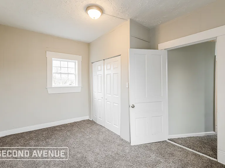 2302 Bolling Ave — Photo 17