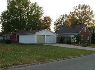 302 S 14th Ave, Marshalltown, IA 50158