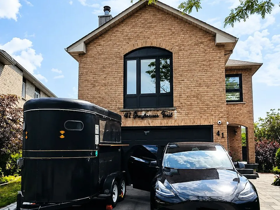 41 Greybeaver Trl