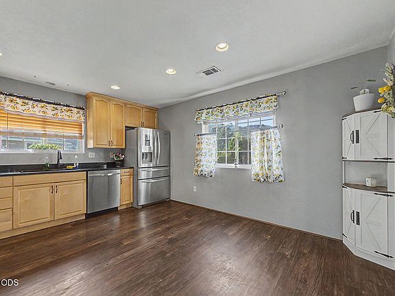 5th image of 2348 James Martin Ct