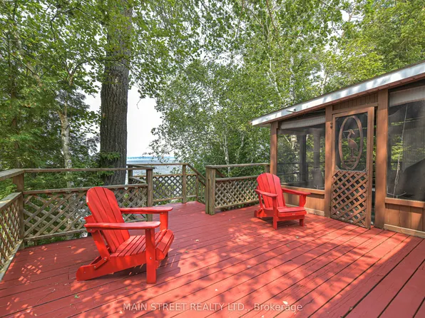 1310 Black Beach Ln, Ramara, ON L0K 1B0