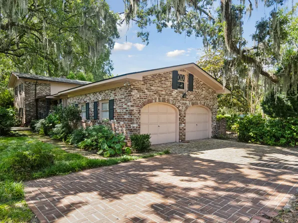 108 Folly Road Blvd, Charleston, SC 29407