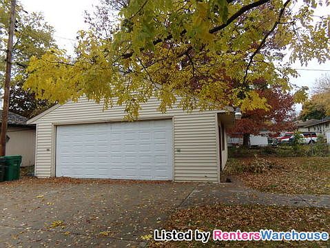 2nd image of 1493 McLean Ave