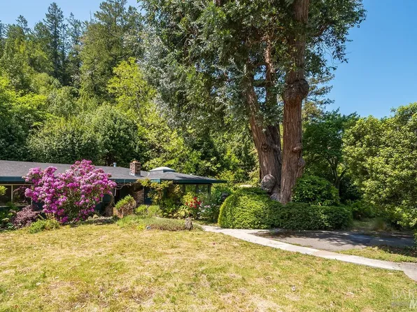 212 Railroad Ave, Woodacre, CA 94973