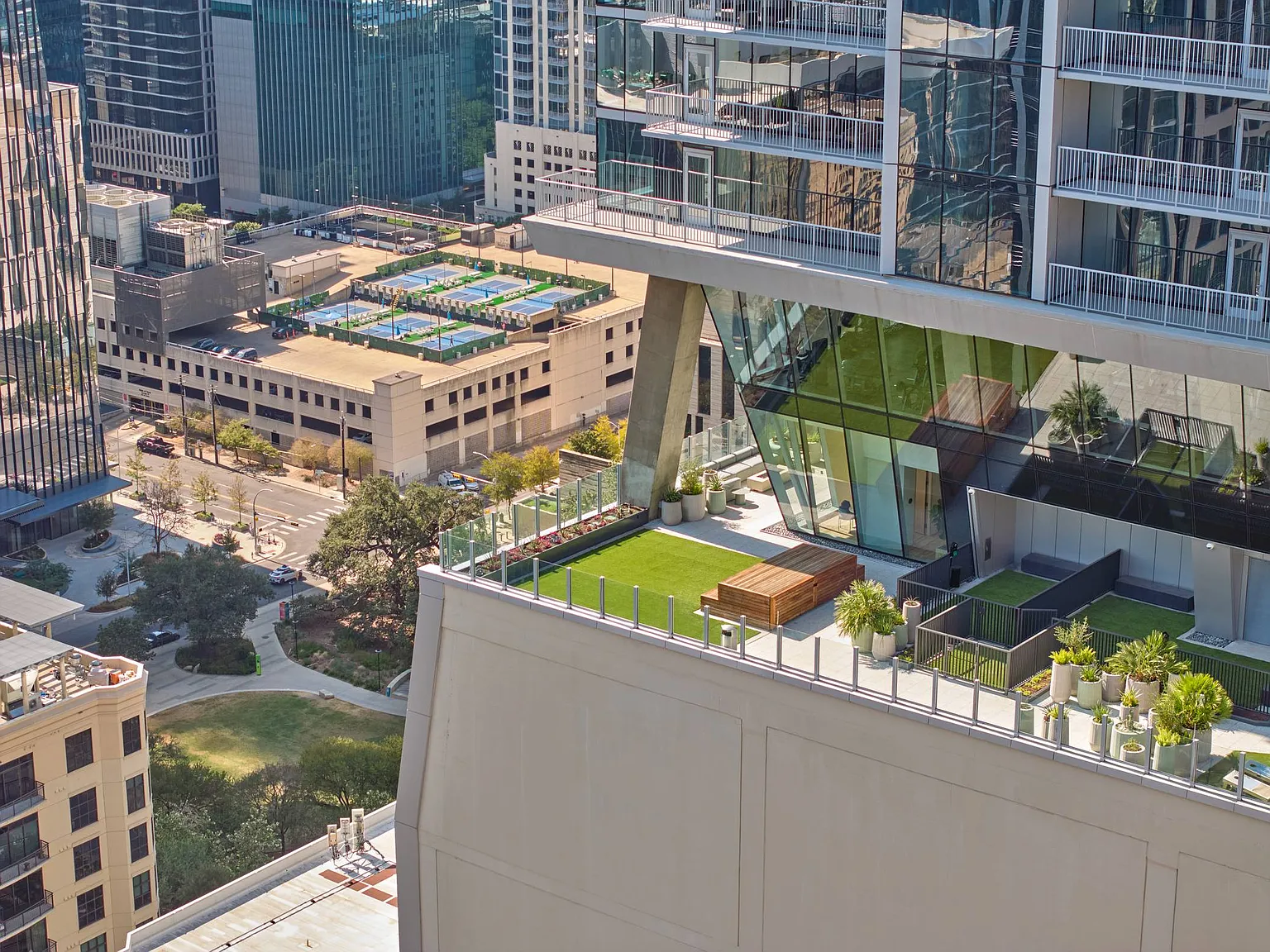 The Residences at ATX Tower — Photo 3