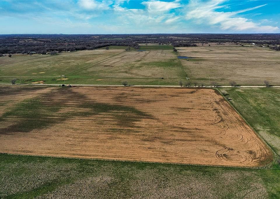 2nd image of 1300 Baseline Rd