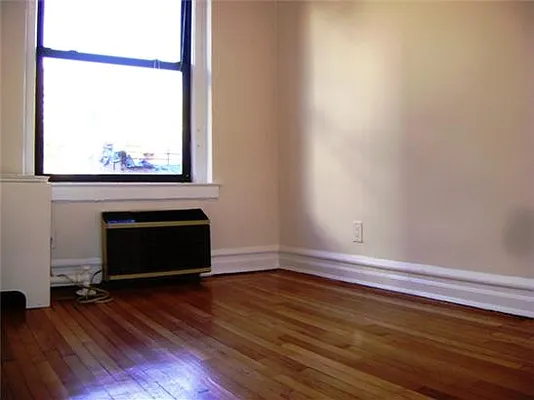 Rented by CitySites Real Estate Group | media 20