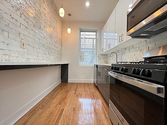 1st image of 897 Saint Johns Pl #1B