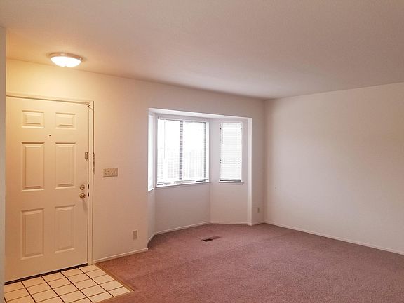 2nd image of 370 Smalley Ave APT C