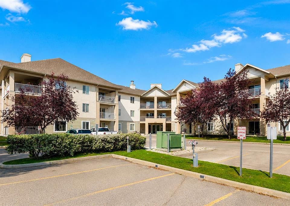 1st image of 4000 SE Citadel Meadow Point NW #212