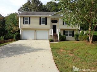 5544 Elderberry Ln, Flowery Branch, GA 30542