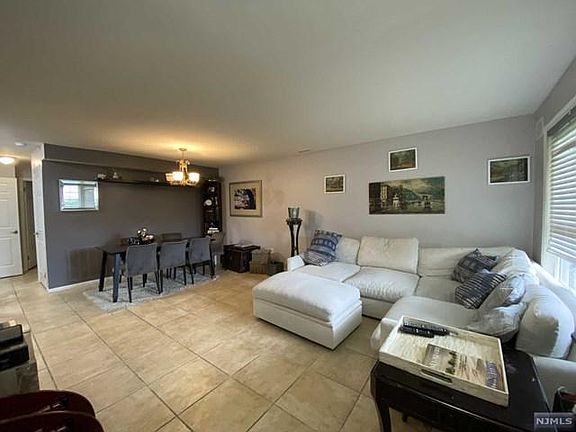 5th image of 466 Lee Ct #4111