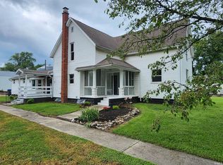 302 E Grace St, Walton, IN