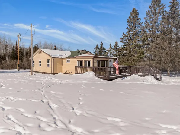 15967 Maple Ln, Nashwauk, MN 55769