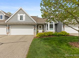 2530 Summit Ridge Dr NE #43, Grand Rapids, MI 49505