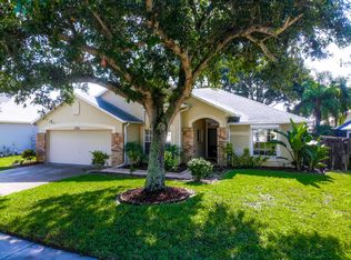 1827 Abbeyridge Dr, Merritt Island, FL 32953