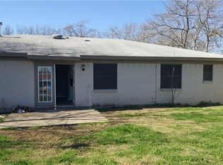617 Ruidoso Dr, Saginaw, TX 76179