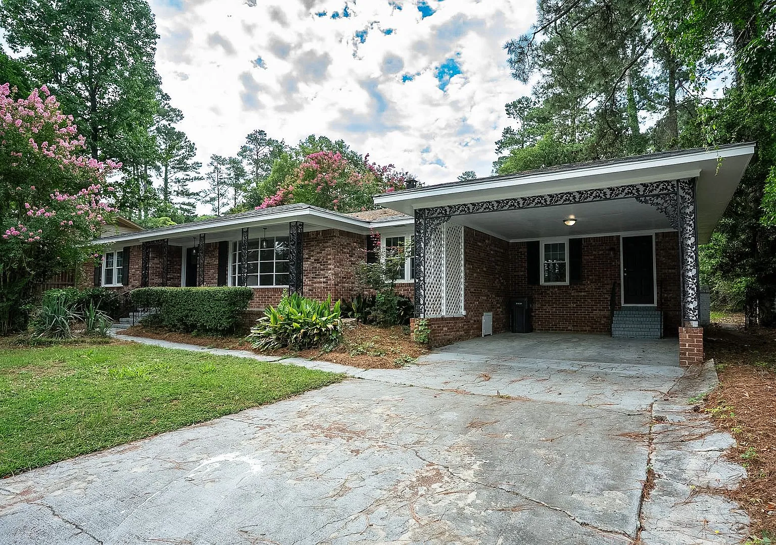 3120 Edinburgh Drive — Photo 4