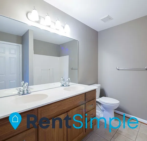 11192 Rienzi Pl #201 — Photo 12
