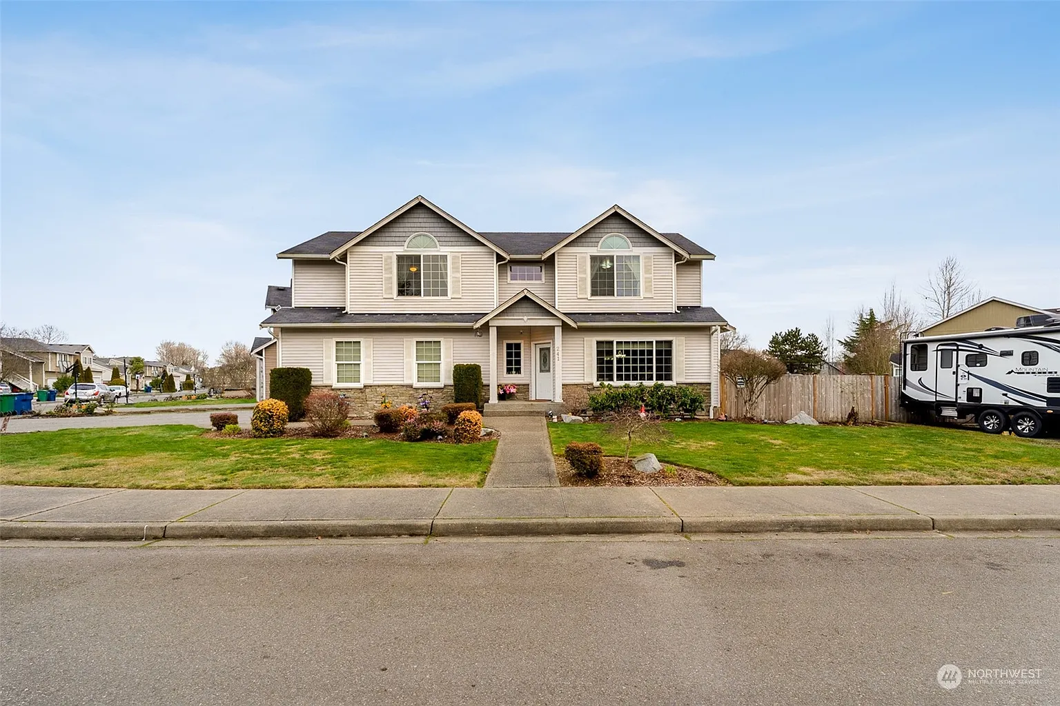241 Elise Lane photo 1
