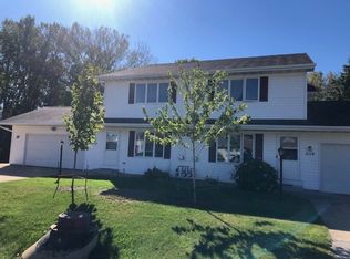 2116 N Cloudview Dr, Appleton, WI 54914