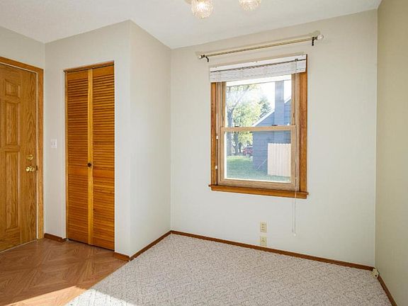 5th image of 9340 5th St NE