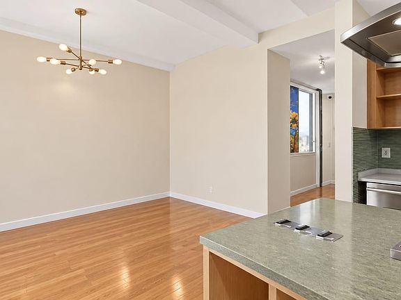 4th image of 75 Livingston Street #13E