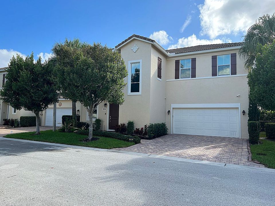 1st image of 434 Tiffany Oaks Way