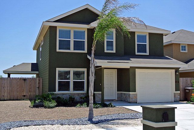 1st image of 408 Kika De La Garza St