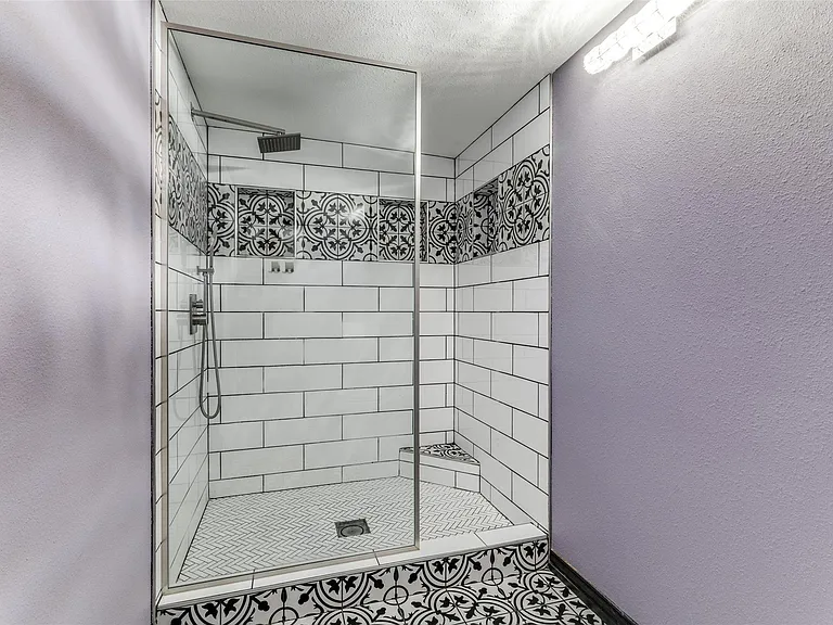 606 Ridgeline Dr — Photo 10