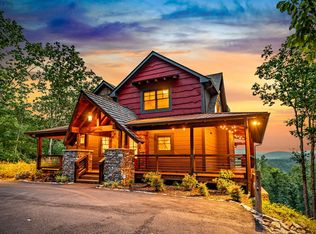 825 Price Rd, Blue Ridge, GA 30513