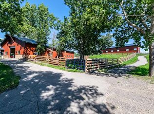 418066 48th St W, Foothills County, AB T1S 6A6