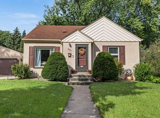 3621 Xenia Ave N, Crystal, MN 55422