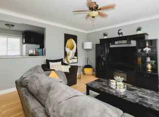 149 Burcher Rd #1A, Ajax, ON L1S2R6