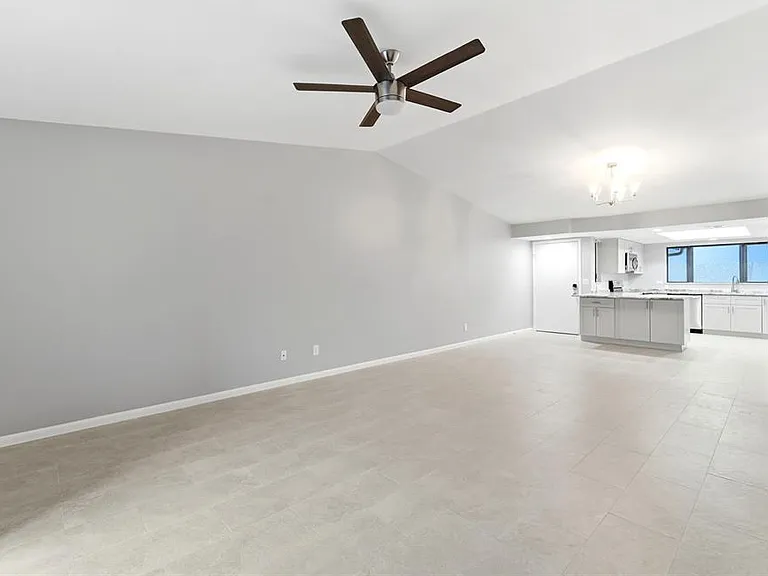 845 Ladyfish Ave #B304 — Photo 20