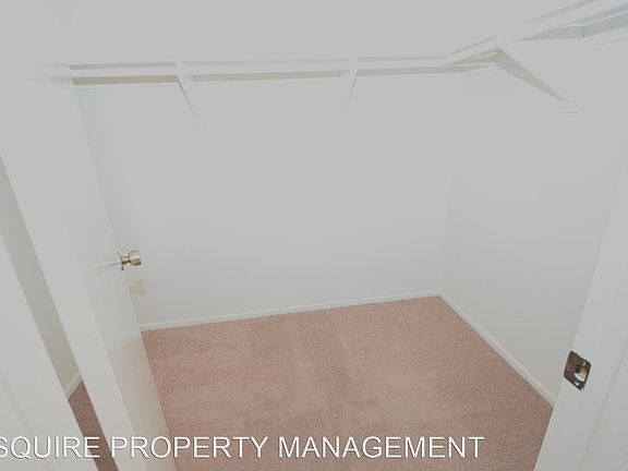 4th image of 1223 Saturn Ave