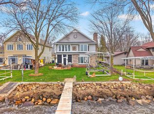 3129 S Sunnyside STREET, Stoughton, WI 53589