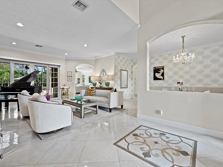4241 Wellington Shores Dr — Photo 8