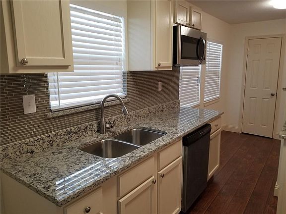 2nd image of 1212 Cuero Dr