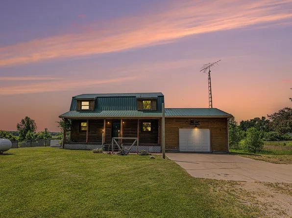 11248 E Mannsiding Rd, Gladwin, MI 48624