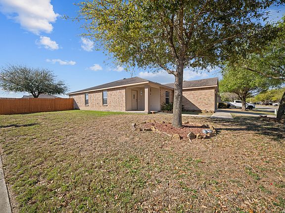 3rd image of 240 Rustic Acres