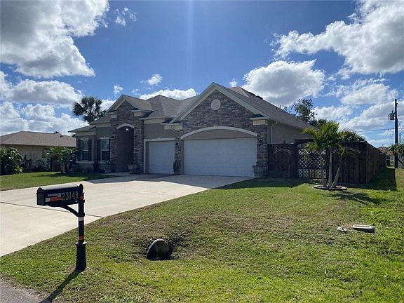 2nd image of 23149 Hammond Ave