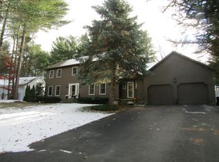 74 Via Da Vinci, Clifton Park, NY 12065