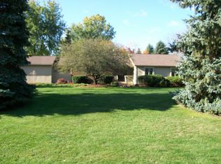 5608 Glen Oak Ct, Saline, MI