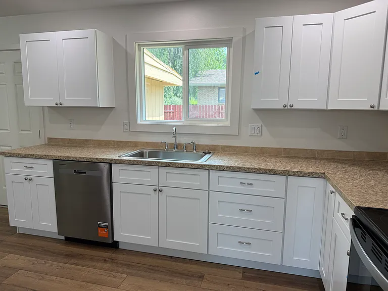 809 Mountain View Dr — Photo 6