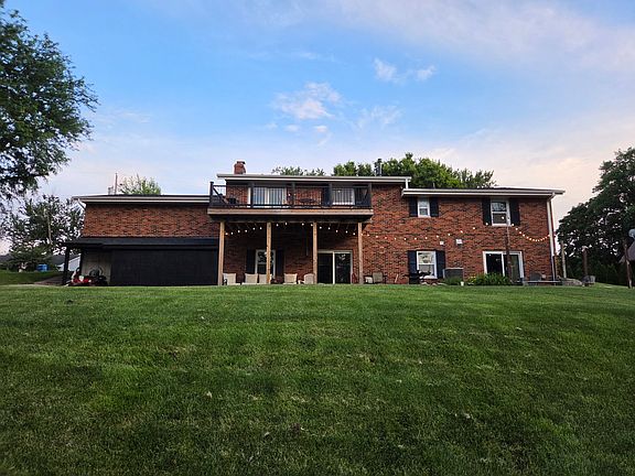2nd image of 3141 Golf Dr