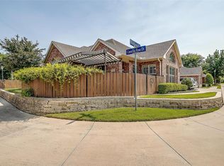3149 Camellia Rose Dr UNIT 712, Fort Worth, TX 76116
