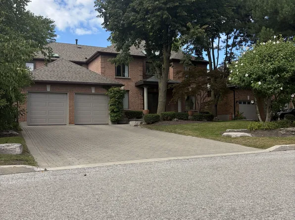64 Dianawood Rdg, Vaughan, ON L4L 6X9