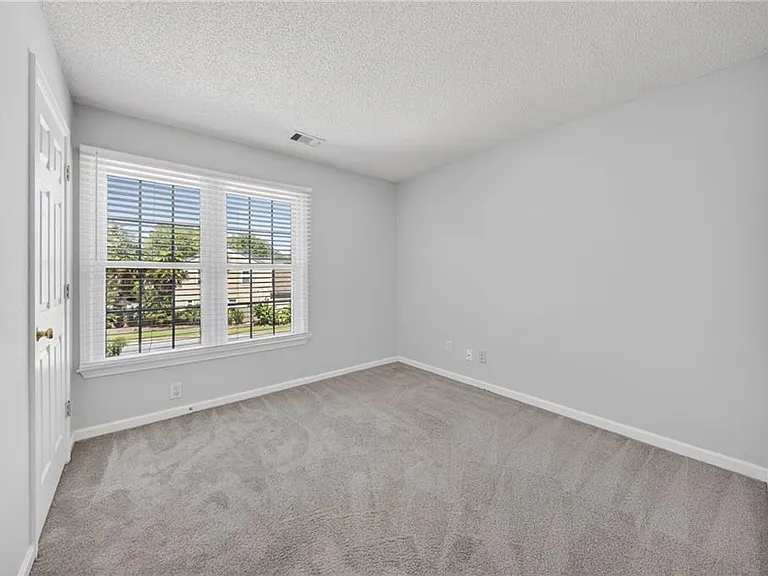 3485 Patterstone Dr — Photo 12