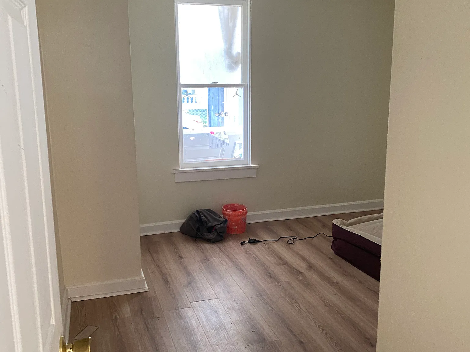 2 bed, $1,300 — Photo 3